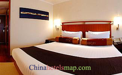 Beijing-Peninsula-Palace-Hotel-guestroom-1b