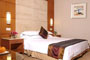 Guangzhou-Pearl-Garden-Hotel-guestroom-1b