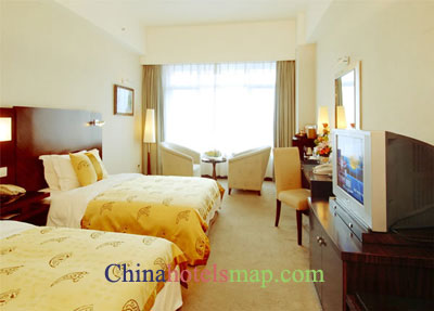 Guilin-Lijiang-Waterfall-Hotel-room-01