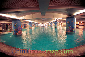 Guilin-Merryland-Resort-Hotel-pool-01