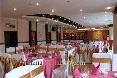 Kunming-Golden-Spring-Hotel-restaurant-1b
