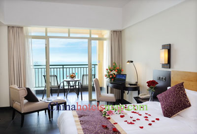 Sanya-Shengyi-Seaview-Hotel-sea-view-room-wudi