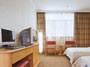 Shanghai-Chuangye-Hotel-guestroom-1b
