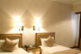 Shanghai-Wumao-Hotel-guestroom-2b