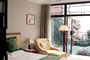 Suzhou-Garden-View-Hotel-guestroom-1b