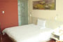 Suzhou-Hanting-Express-guestroom-1b