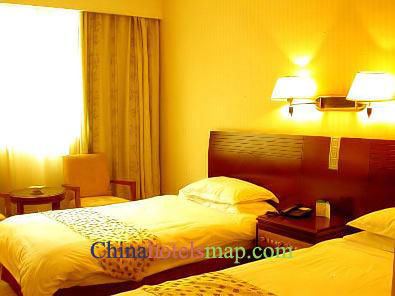 Suzhou-Overseas-Chinese-Hotel-guestroom-1b