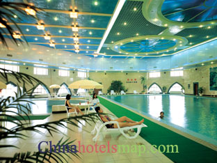 Tianjin-Teda-International-Hotel-and-Club-pool-01