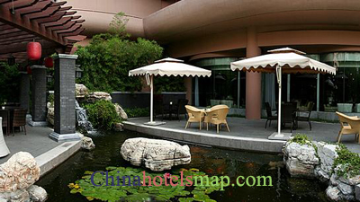 Beijing-Asia-Jinjiang-Hotel-garden-1b