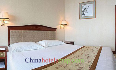 Beijing-China-People's-Palace-Hotel-guestroom-2b