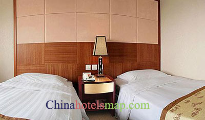 Beijing-China-People's-Palace-Hotel-guestroom-3b