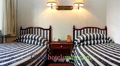 Beijing-Eastern-Peace-Hotel-guestroom