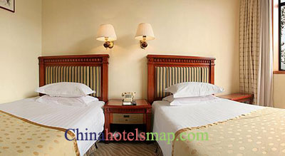 Beijing-Friendship-Hotel-guestroom-1b