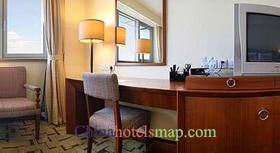 Beijing-Jianguo-Garden-Hotel-guestroom-3b