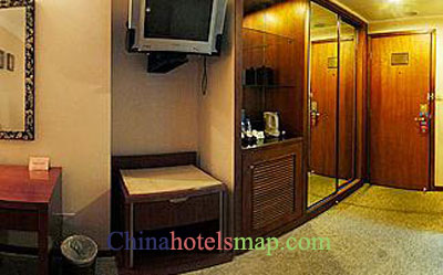 Beijing-Nanjing-Great-Hotel-guestroom-2b
