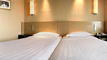 Beijing-NewCentury-Hotel-guestroom-1b
