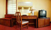 Beijing-Tibet-Hotel-guestroom-1b