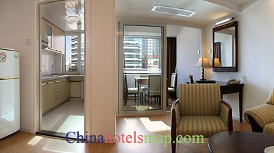 Beijing-Yayuncun-Hotel-guestroom-1b