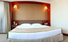 Beijing-Yongxing-Garden-Hotel-guestroom-2b
