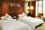 Chengdu-Sichuan-Enjoyable-Stars-Hotel-guestroom-1b