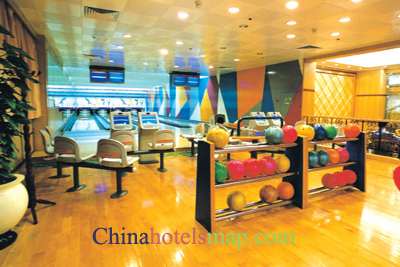 Fuzhou-Lakeside-Hotel-bowling-01