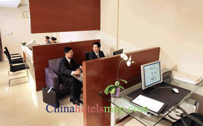 Guangzhou-Liuhua-Hotel-business-center-01