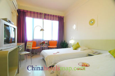 Guilin-Grand0773-Hotel-room-01