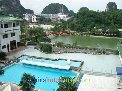 Guilin-Park-Hotel-pool-01