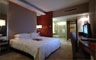 Hangzhou-Friendship-Hotel-executive-room-big-bed