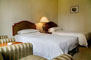 Hangzhou-International-Hotel-room2