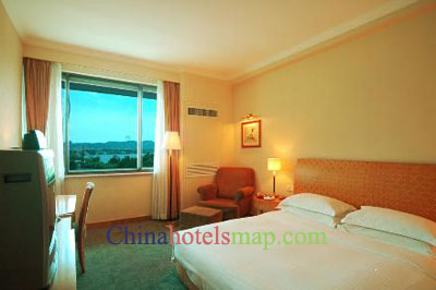 Hangzhou-Wanghu-Hotel-guestroom-2b