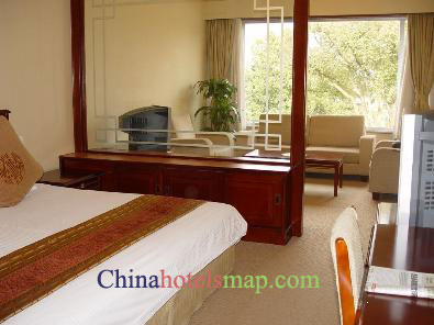 Hangzhou-Zhejiang-Xizi-Hotel-guestroom-2b