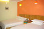 Nanjing-Baoqing-Hotel-guestroom-1b