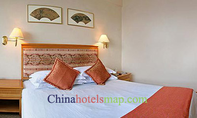 Nanjing-Ramada-guestroom-2b