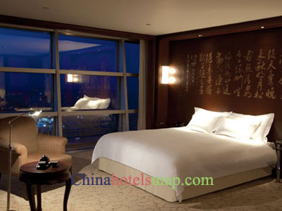 Shanghai-Grand-Hyatt-Hotel-JinMaoTower-room-02