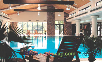 Shanghai-Hongqiao-State-Guesthouse-pool-01