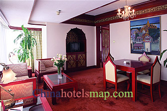 Shanghai-HuaTing-Hotel-room-05