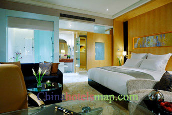 Shanghai-Le-Royal-Meridien-guestroom-1b