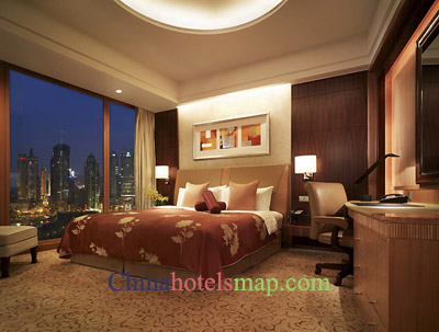 Shanghai-Pudong-Shangri-La-Hotel-room-05