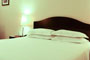 Shanghai-Ruitai-Hongqiao-Hotel-guestroom-1b