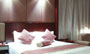 Shanghai-Ruitai-Jingan-Hotel-guestroom-3b
