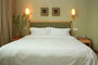 Shenyang-Golden-Hotel-guestroom-2b