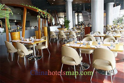 Tianjin-Holiday-Inn-Binhai-restaurant-02