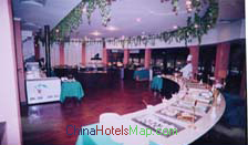 Wuhan-LakeView-Garden-Hotel-restaurant-02
