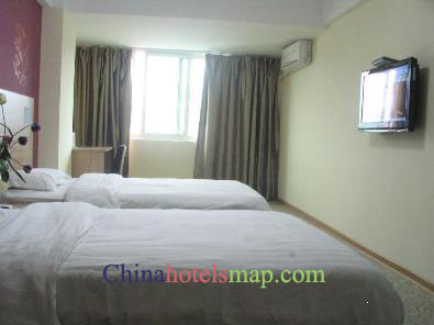 Xiamen-Galaxy-Hotel-guestroom-1b
