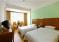 Xiamen-Huaqiao-Hotel-room-01